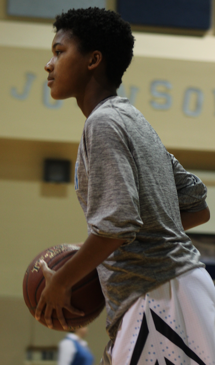 Sophomore Khori Banks warms up during the 2017 season.