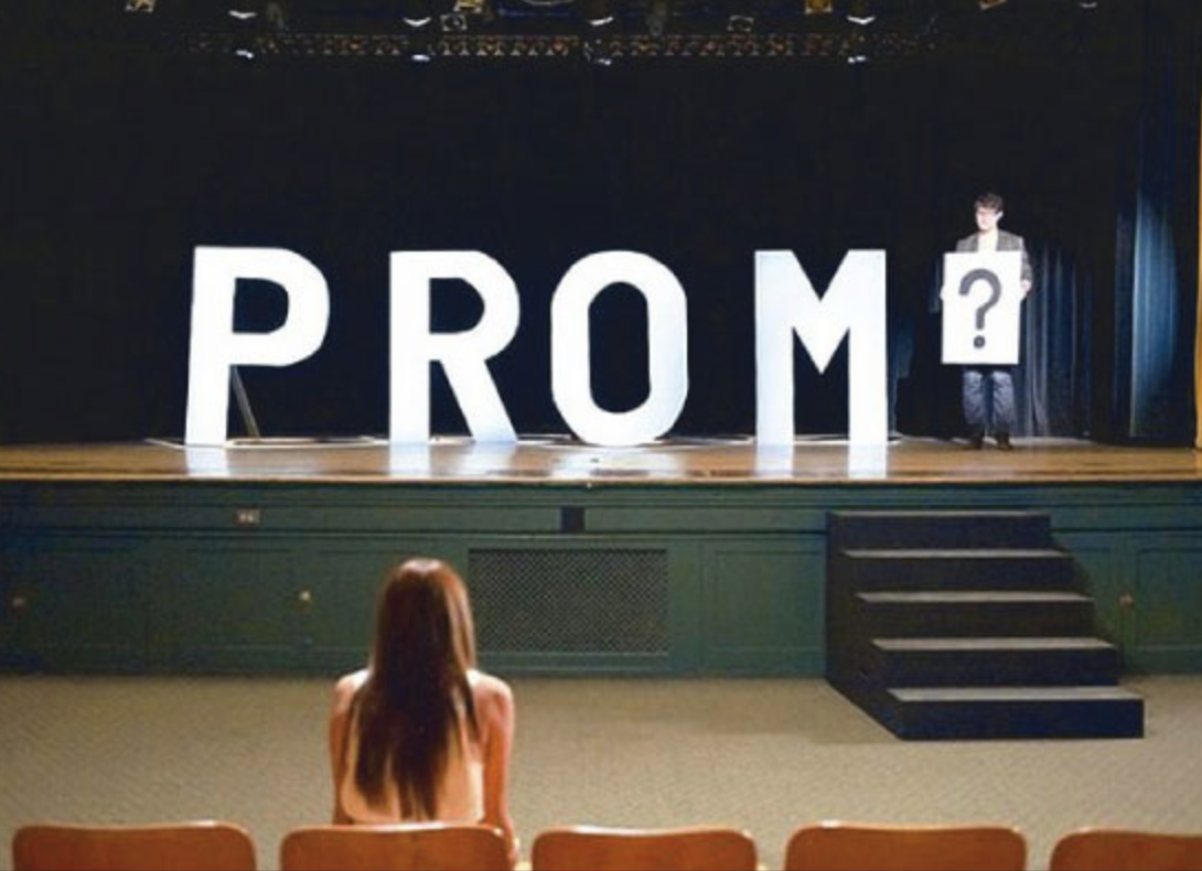 Why+no+one+should+post+promposal+pics+this+year